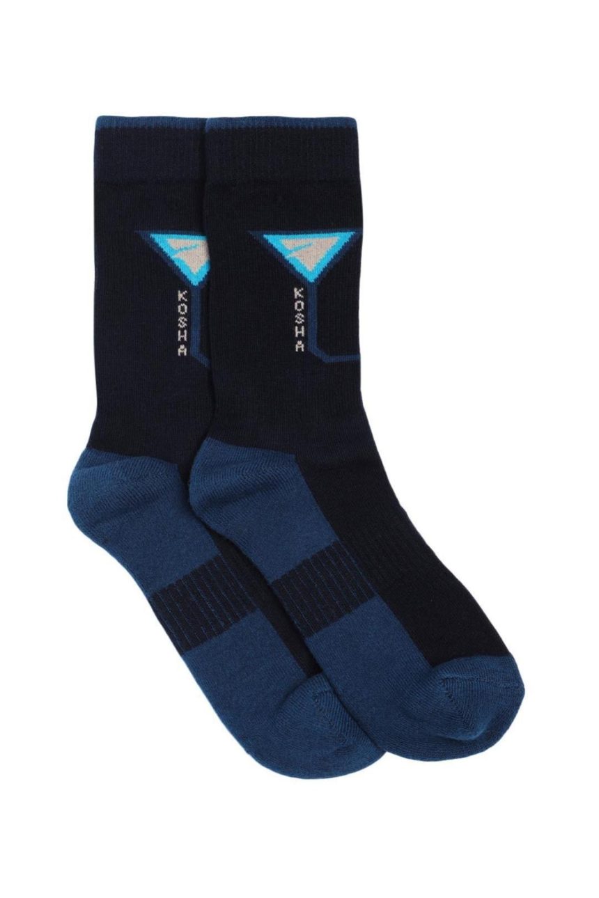 What are some trendy patterns or colors for men’s socks?